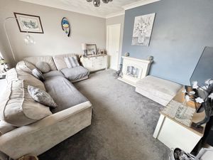 Lounge- click for photo gallery